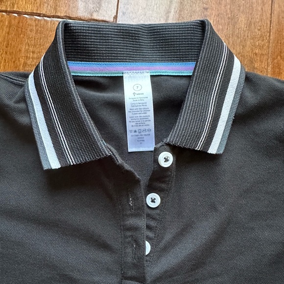Lululemon Ivivva Girls Black We Run The Green Polo Short Sleeve Top Shirt Sz 7 - Picture 5 of 10
